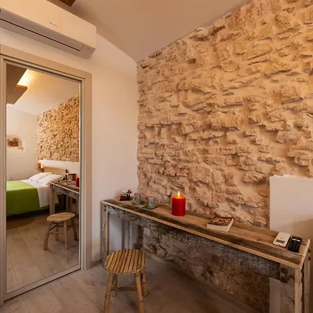 Trulli In Corte Penzion 2*